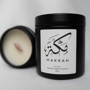 Makkah | Masjid Al Haraam | Kaaba Kiswa Scented Crackling Wood Candle