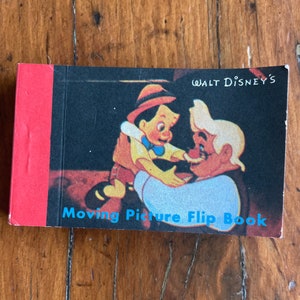 Walt Disney Pinocchio Moving Picture Two In One Mini Flip Book 1986