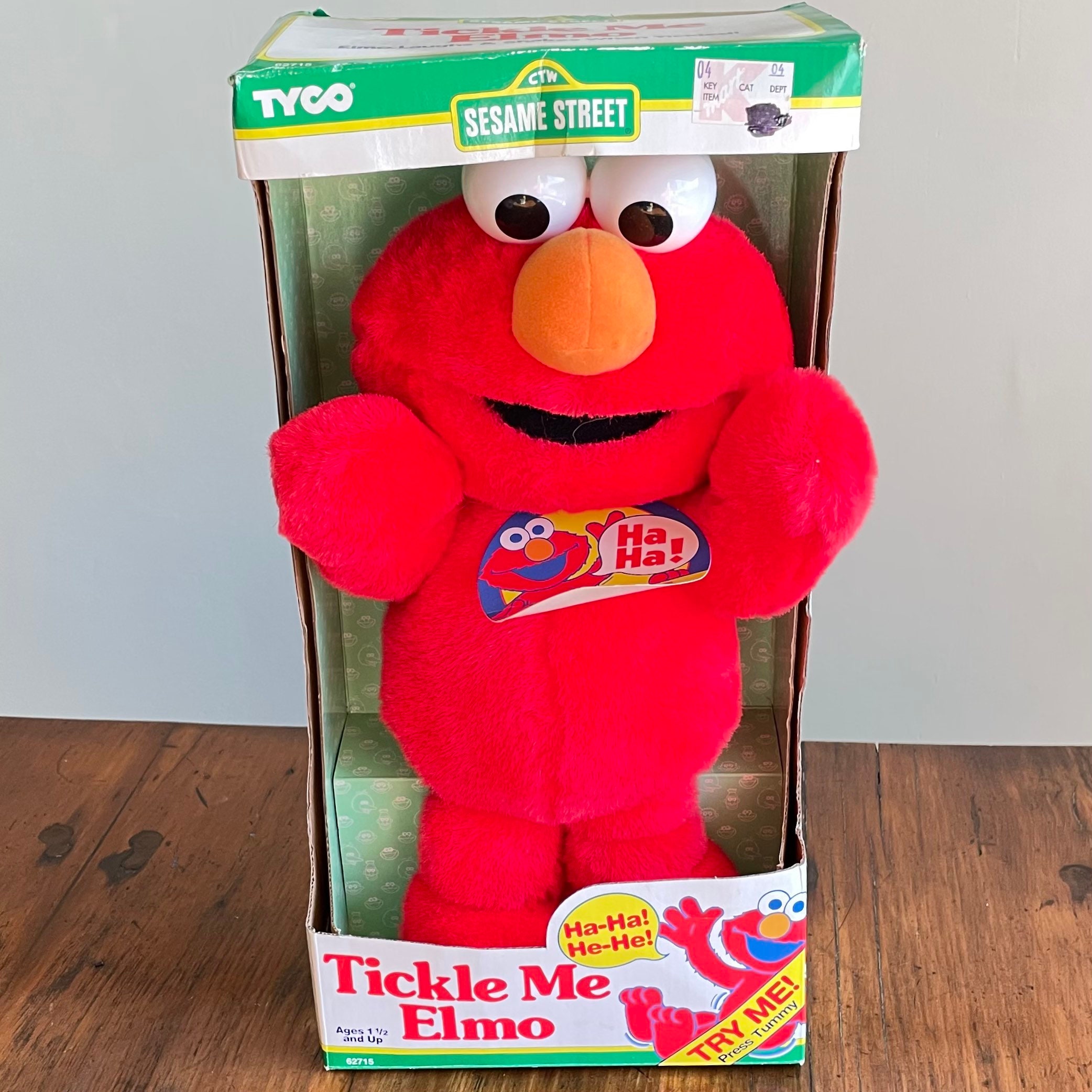 Original Tickle Me Elmo Sesame Street Tyco 1996 Childrens