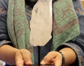 Vibrant Healing Quartz Crystal on Metal Base (QZP02) FREE SHIPPING