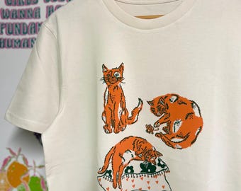 Cosy Cat T-Shirt/ Cat Print Tee/ Cat Lover Gift/ Hand Screen Printed/ Organic Cotton/ Cat Graphic Tee/ Unisex Fit/ Cat Print