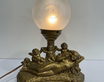 Vintage Lamp Birth of Venus