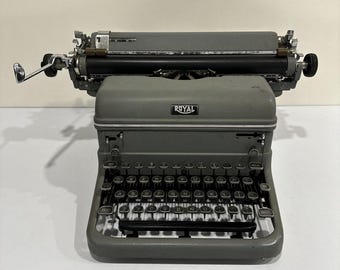 ROYAL KMG Typewriter Company Magic Margin Touch Control KTM 14" carriage