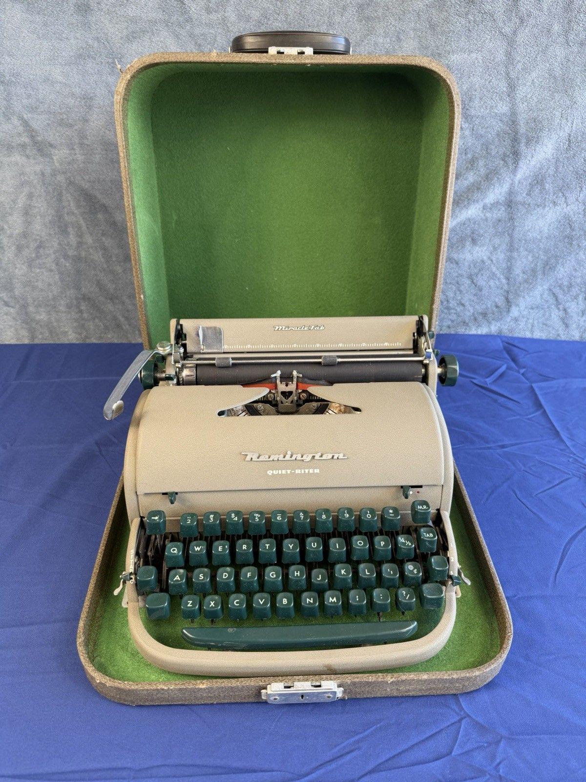 Remington Quiet Riter Typewriter - Etsy