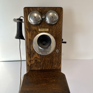 Antique Western Electric Oak Wood Hand Crank Wall Mount Telephone 317R