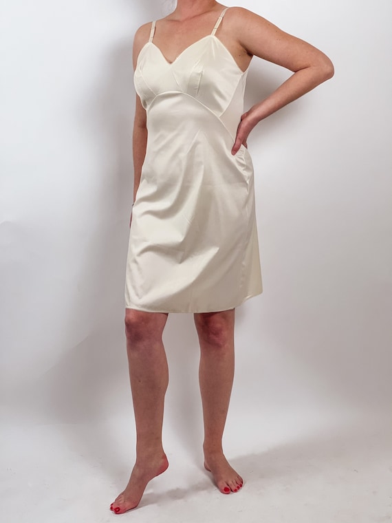 Niet modieus twintig Strikt Vintage Cream Slip Dress Late 1960s With Pin Tuck Detailing & - Etsy