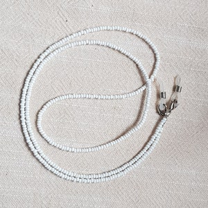 Glasses chain 75 cm, necklace with white pearls, glasses chain for women, elegant glasses chain, mask chain white pearls, glasses accessories