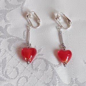 Heart ear clips, earrings with Murano glass heart, ear clips with Murano glass heart, heart ear clips in different colors, with silicone clip padding