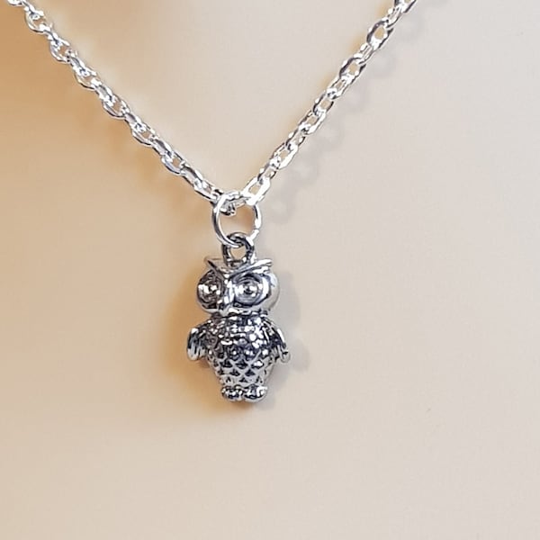 Collier avec hibou plaqué argent-2315, filles Collier avec pendentif hibou, collier à la mode avec hibou pour petites dames