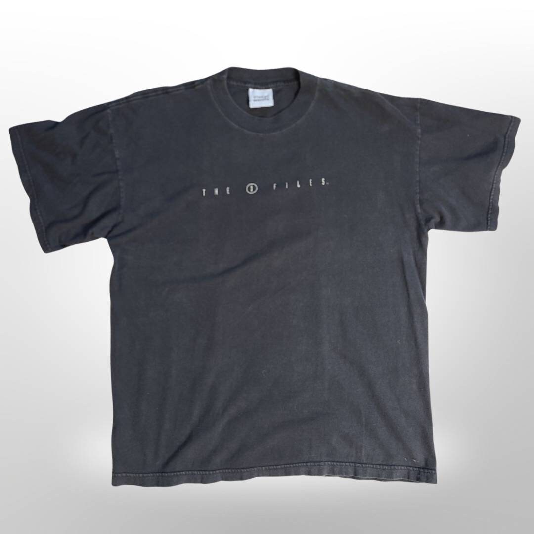 True Vintage VTG 90s X Files Stanley Desantis Tee Shirt