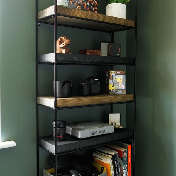 Ashdown - Wall Mounted Bookshelf