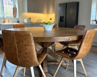 Chunky Solid Oak Round Dining table with Wooden Central Pedestal leg