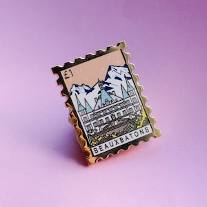 Magical Wizarding and Witchcraft School  Enamel Pins (night dark) no restock