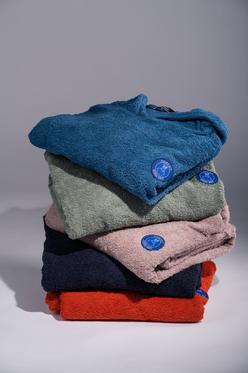 Surf Poncho 5 Colours 4 Sizes Ponchy Changing poncho for women and man