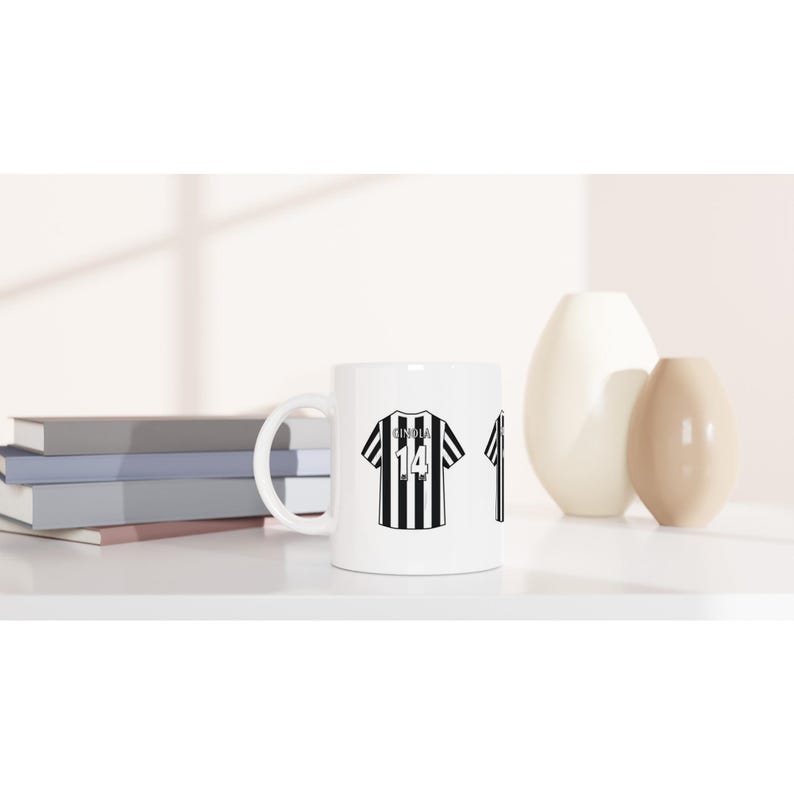 Newcastle United Entertainers Mug: Shearer, Ginola, Beardsley Tribute image 3