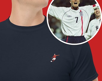 David Beckham England Embroidered T-Shirt – Iconic Free Kick Retro Football Tee – Soccer Fan Gift