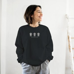 Sudadera 'Entertainers' del Newcastle United: Homenaje a Shearer, Ginola y Beardsley imagen 6