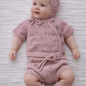 Newborn Baby Coming Home Outfit - Spring Summer Baby Outfit - Short Sleeved Sweater, Shorts, Bonnet & Booties image 19