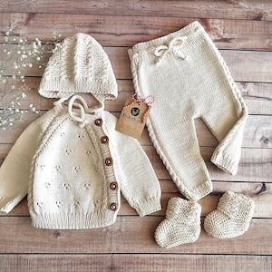 Neugeborenen Baby Coming Home Outfit: Handgestrickte Baby Krankenhaus Set aus Bio Baumwolle