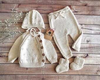 Newborn Baby Coming Home Outfit: Hand Knit Organic Cotton Baby