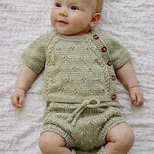 Newborn Baby Coming Home Outfit - Spring Summer Baby Outfit - Short Sleeved Sweater, Shorts, Bonnet & Booties image 7