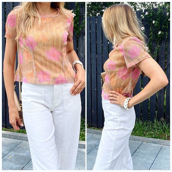 Vintage 1960’s Floral Mod Cropped Floral Top