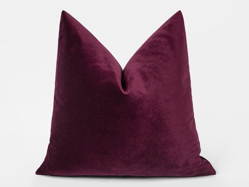 pillowhan Pillow Cover - Thumbnail 2