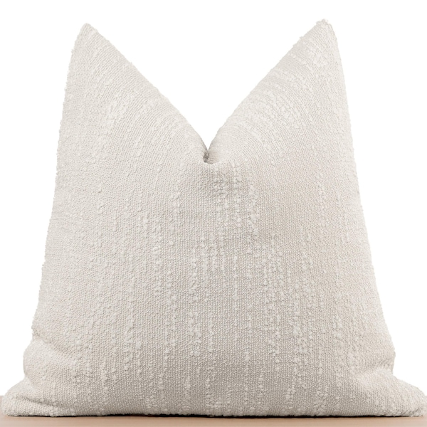Boho Bouclé Örngott | Off-White Textured Euro Sham