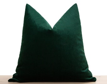 Emerald Velvet Pillow Cover • Soft Velvet Throw Pillow • Dark Green Velvet Sham • Emerald Throw Pillow Cover •• All Sizes