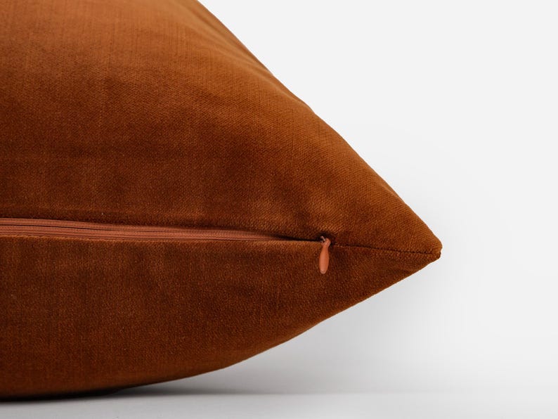 Pillowhan Pillow Cover - Thumbnail 4