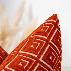 Copricuscino in velluto ruggine / Federa geometrica di lusso per cuscini europei, paghiamo i dazi per gli Stati Uniti