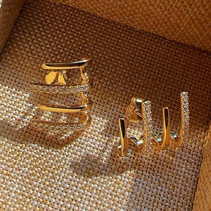 Triple thin claw stud earrings, three rows CZ small hook earrings, CZ huggies  triple caged stud earrings triple cuff earring conch piercing