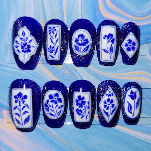Holographic Blue & White Floral Patch Hand-painted Press-on Nails