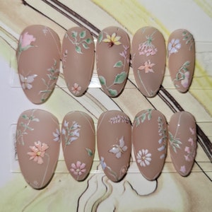 Dainty Bridal Floral Hand-painted Press-on Nails