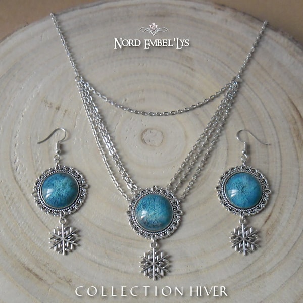 Parure collier boucles d'oreilles Blizzard cabochons résine époxy bleu hiver breloque flocons de neige