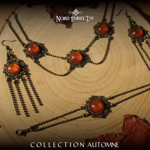 “Fine Fleur Orange” resin adornment