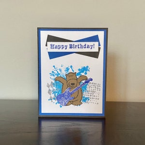 Rockin’ verjaardagskaart beer - Happy Birthday - Verjaardag - Beer - Gitaar - Muziek - Blauw - Wit - Handgemaakt