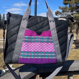 Die Pinky Oxbow Tragetasche - eine einzigartige Tasche, die für Sie einzigartig sein wird ...