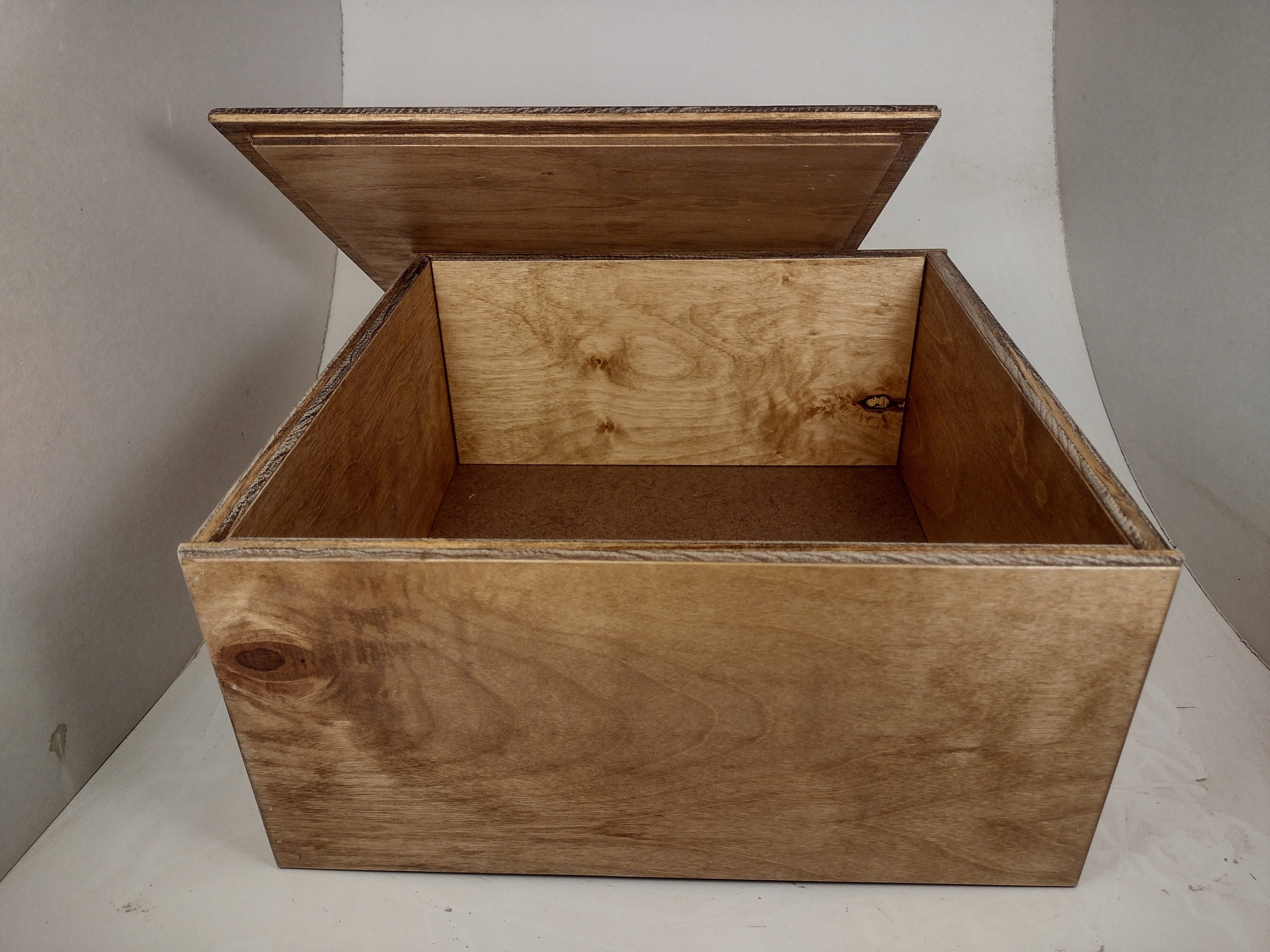 Mini Wood Craft Box 3.5 Inch, Unfinished, Hinged Lid and Magnetic Closure