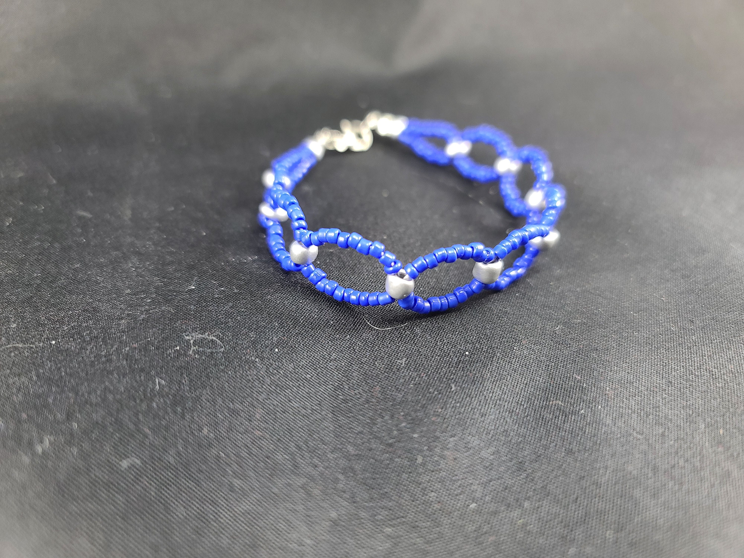 Circles Bracelet Beaded Circle Bracelet Blue and Silver Etsy
