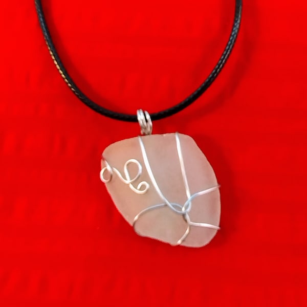 Sea Glass Halskette weiss 01