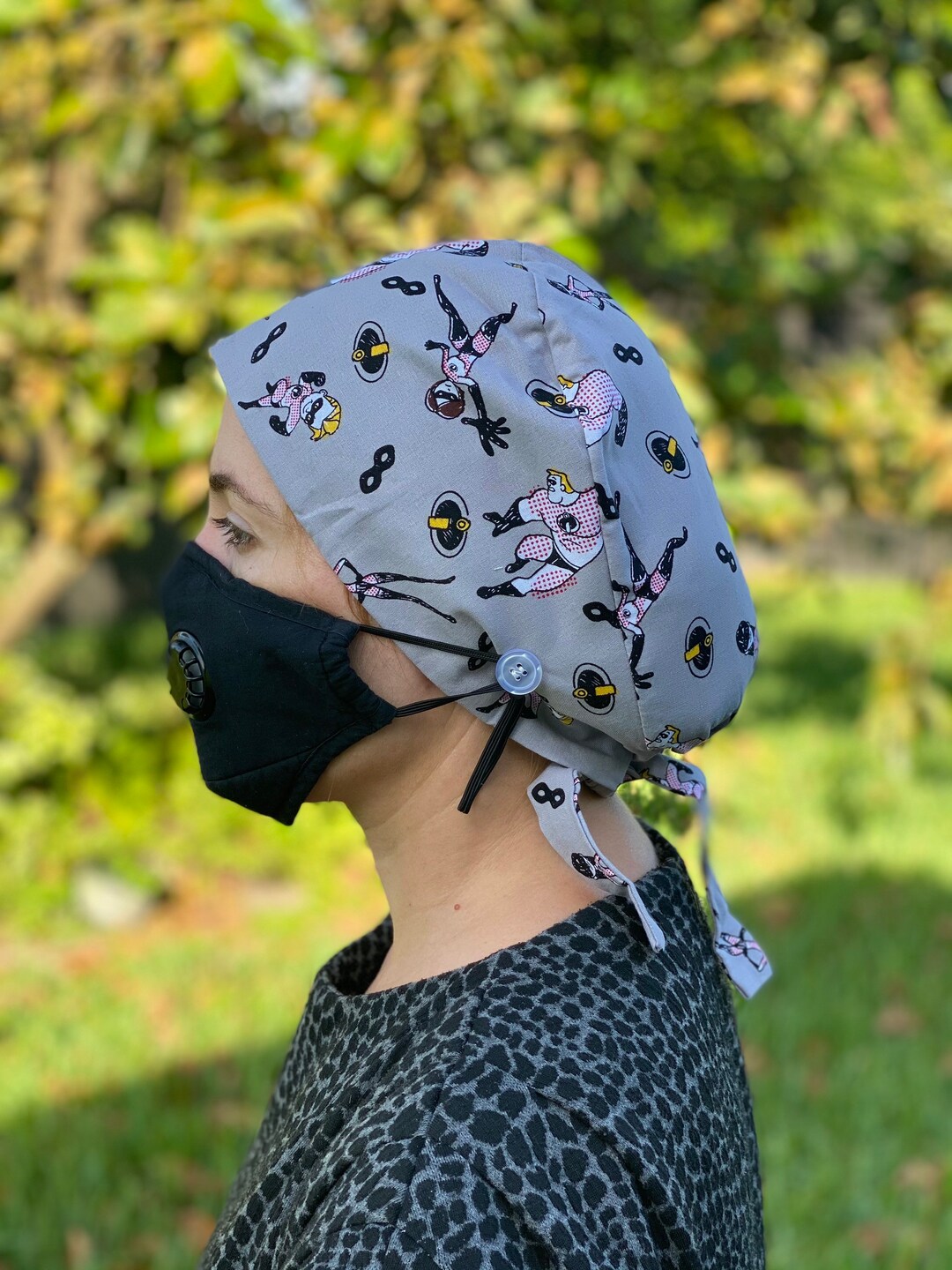 Pixars the Incredibles Scrub Cap With Buttons to Hold Mask / Long Hair