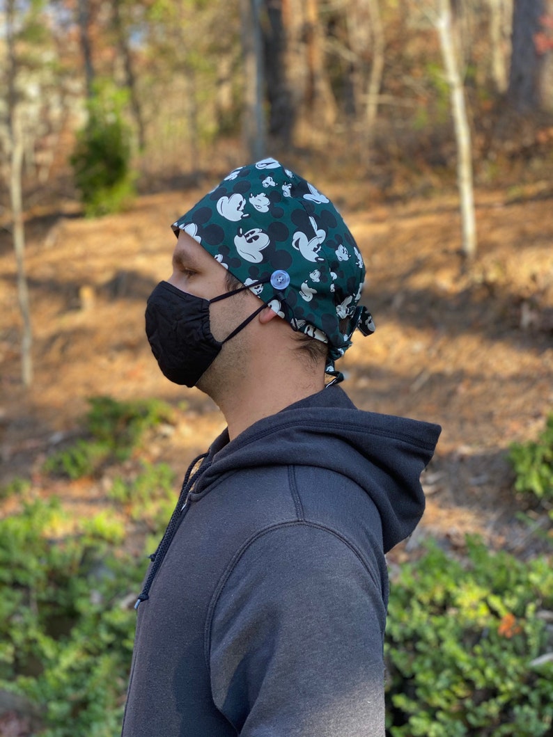 Mickey Mouse scrub cap with buttons to hold mask unisex scrub cap bouffant for long hair mens surgical hat nurse scrub cap