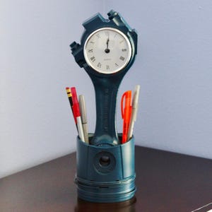 Piston Clock: Car Office Decor & Automotive Gift