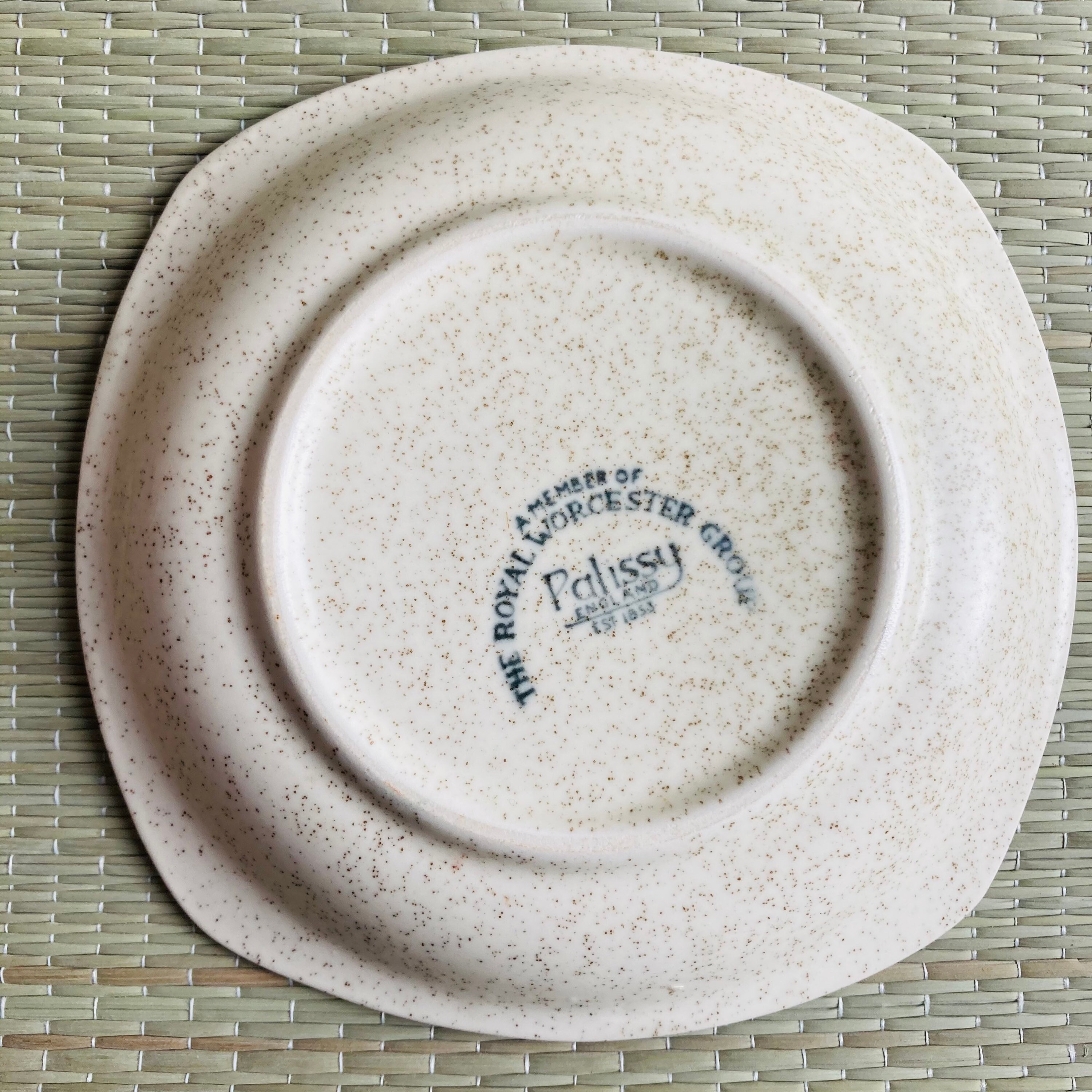 Vintage ceramic trinket tray. Jewellery storage. Small plate. Etsy