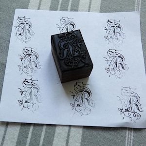 Script R/Tampon ancien lettre R/Tampon monogramme/Cachet R initiale/Fabrication de cartes/Impression et personnalisation de papeterie