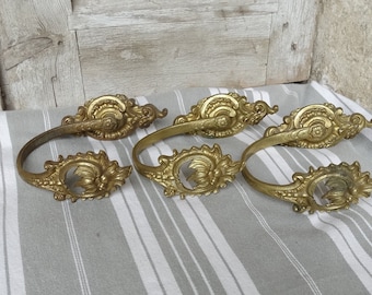 Paire D'embrasses De Rideaux Style Louis XV Rocaille En Bronze Doré - Déco Classique