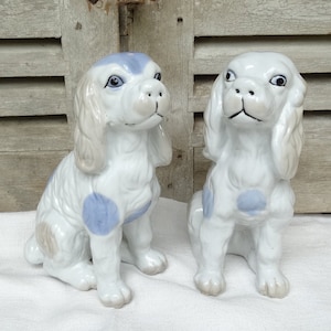 犬の置物 3点セット 陶器製 ヴィンテージセラミック製犬の置物3点セット（コレクターズアイテム