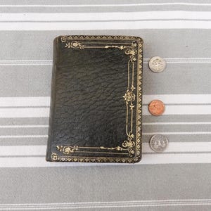 1932年 フランス語 Missel ミサ典 革装丁 三方金 挿絵入り 祈祷書