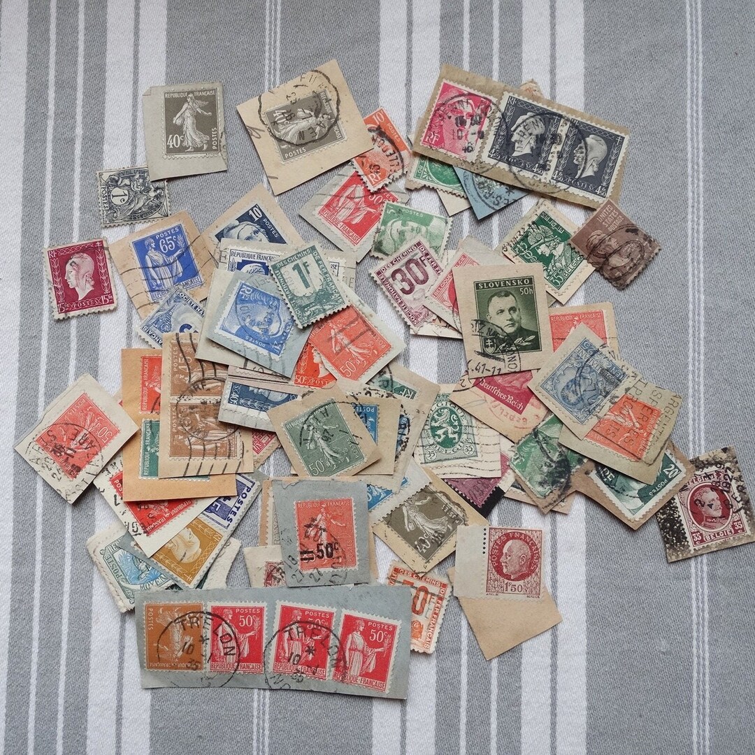主にフランスの使用済み切手 il_1080xN.5743527176_cjr4.jpg